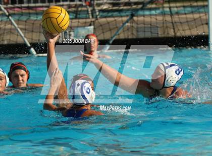 Thumbnail 1 in Washington @ Encinal (Battle of the Bay) photogallery.