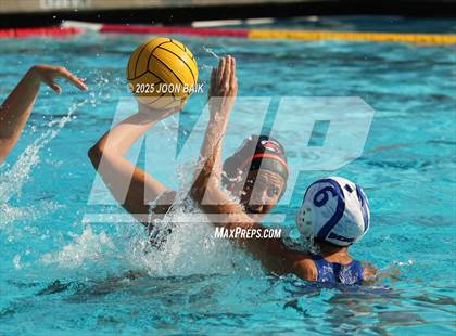 Thumbnail 2 in Washington @ Encinal (Battle of the Bay) photogallery.