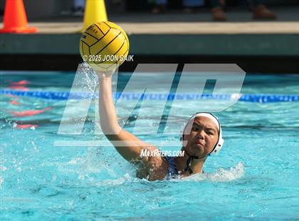 Thumbnail 1 in Washington @ Encinal (Battle of the Bay) photogallery.