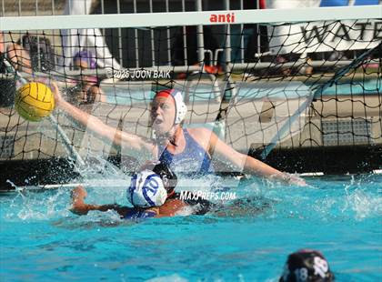 Thumbnail 1 in Washington @ Encinal (Battle of the Bay) photogallery.
