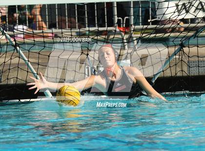 Thumbnail 1 in Washington @ Encinal (Battle of the Bay) photogallery.