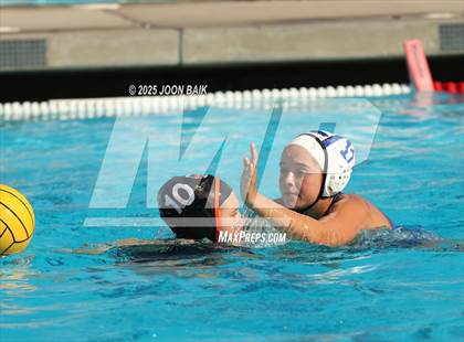 Thumbnail 1 in Washington @ Encinal (Battle of the Bay) photogallery.