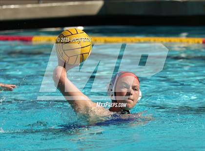 Thumbnail 1 in Washington @ Encinal (Battle of the Bay) photogallery.