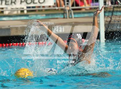 Thumbnail 3 in Washington @ Encinal (Battle of the Bay) photogallery.