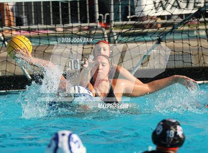 Thumbnail 3 in Washington @ Encinal (Battle of the Bay) photogallery.