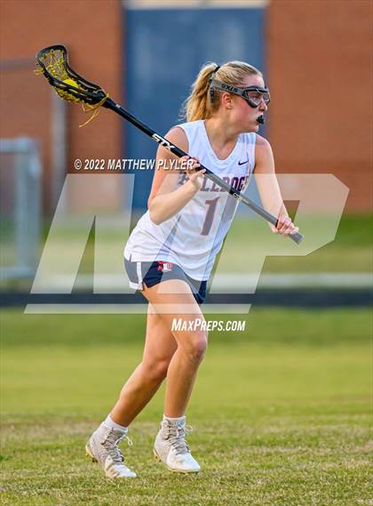 Thumbnail 1 in Willow Spring @ Terry Sanford photogallery.