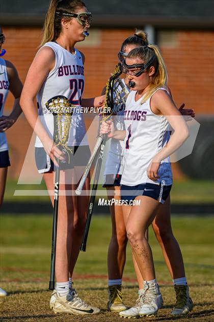 Thumbnail 2 in Willow Spring @ Terry Sanford photogallery.
