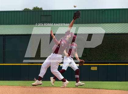 Thumbnail 3 in Fayetteville vs. Abbott (UIL 1A Baseball Semifinal) photogallery.