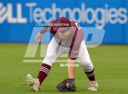 Thumbnail 3 in Fayetteville vs. Abbott (UIL 1A Baseball Semifinal) photogallery.