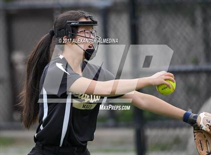 Thumbnail 2 in McKee Vo-Tech/Staten Island Tech @ Telecommunications Arts Tech (PSAL Divison A Playoff) photogallery.