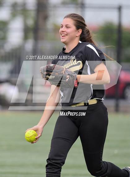 Thumbnail 3 in McKee Vo-Tech/Staten Island Tech @ Telecommunications Arts Tech (PSAL Divison A Playoff) photogallery.