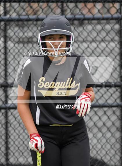 Thumbnail 2 in McKee Vo-Tech/Staten Island Tech @ Telecommunications Arts Tech (PSAL Divison A Playoff) photogallery.