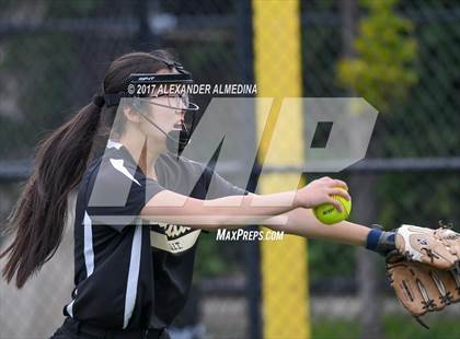 Thumbnail 2 in McKee Vo-Tech/Staten Island Tech @ Telecommunications Arts Tech (PSAL Divison A Playoff) photogallery.
