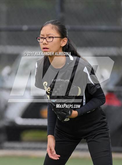 Thumbnail 3 in McKee Vo-Tech/Staten Island Tech @ Telecommunications Arts Tech (PSAL Divison A Playoff) photogallery.
