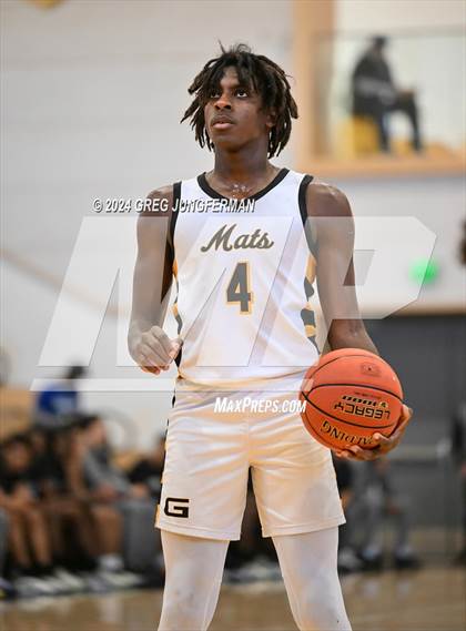 Thumbnail 2 in Sacramento vs. Granada (Bishop O'Dowd Thanksgiving Showcase) photogallery.
