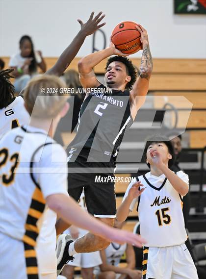 Thumbnail 2 in Sacramento vs. Granada (Bishop O'Dowd Thanksgiving Showcase) photogallery.
