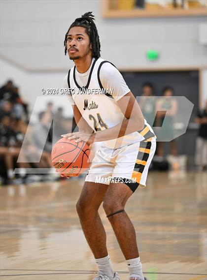 Thumbnail 1 in Sacramento vs. Granada (Bishop O'Dowd Thanksgiving Showcase) photogallery.