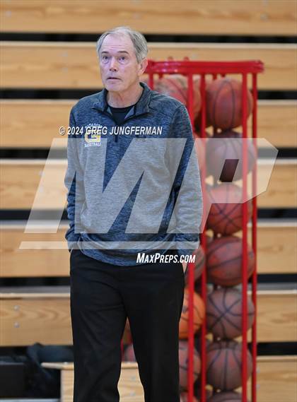 Thumbnail 1 in Sacramento vs. Granada (Bishop O'Dowd Thanksgiving Showcase) photogallery.