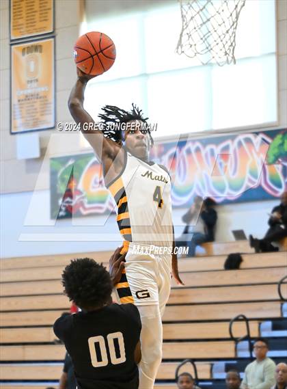 Thumbnail 3 in Sacramento vs. Granada (Bishop O'Dowd Thanksgiving Showcase) photogallery.