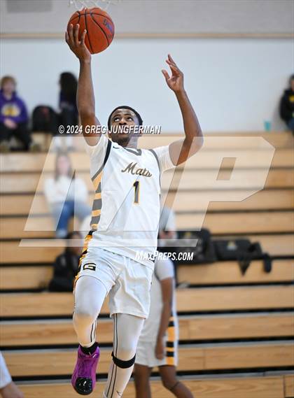 Thumbnail 3 in Sacramento vs. Granada (Bishop O'Dowd Thanksgiving Showcase) photogallery.