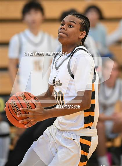 Thumbnail 1 in Sacramento vs. Granada (Bishop O'Dowd Thanksgiving Showcase) photogallery.