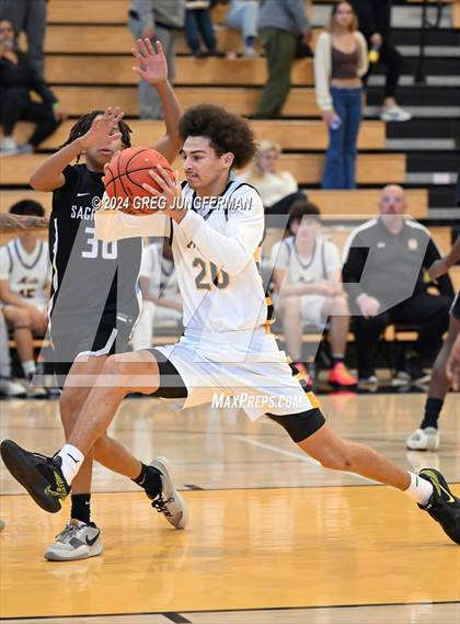 Thumbnail 1 in Sacramento vs. Granada (Bishop O'Dowd Thanksgiving Showcase) photogallery.