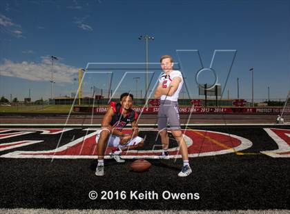 Thumbnail 2 in Cedar Hill (2016 Preseason Top 25 Early Contenders Photo Shoot)  photogallery.