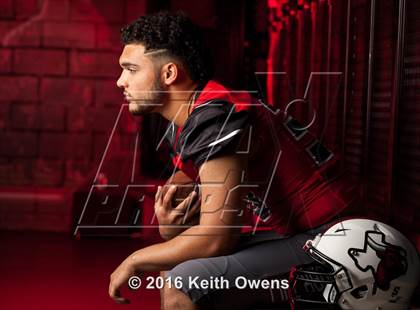 Thumbnail 3 in Cedar Hill (2016 Preseason Top 25 Early Contenders Photo Shoot)  photogallery.