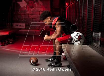 Thumbnail 1 in Cedar Hill (2016 Preseason Top 25 Early Contenders Photo Shoot)  photogallery.