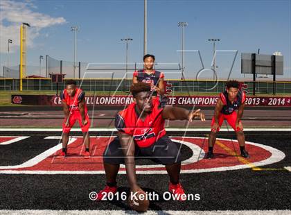 Thumbnail 2 in Cedar Hill (2016 Preseason Top 25 Early Contenders Photo Shoot)  photogallery.
