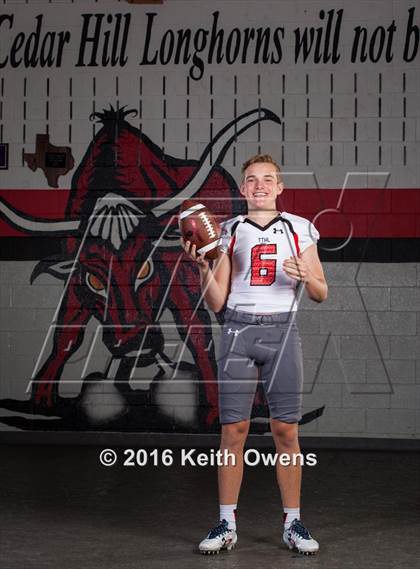 Thumbnail 1 in Cedar Hill (2016 Preseason Top 25 Early Contenders Photo Shoot)  photogallery.