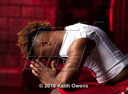 Thumbnail 3 in Cedar Hill (2016 Preseason Top 25 Early Contenders Photo Shoot)  photogallery.
