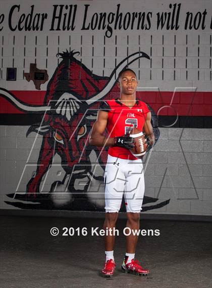 Thumbnail 1 in Cedar Hill (2016 Preseason Top 25 Early Contenders Photo Shoot)  photogallery.