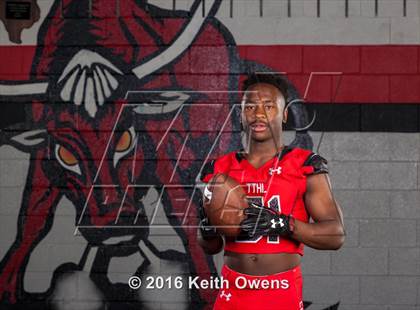 Thumbnail 1 in Cedar Hill (2016 Preseason Top 25 Early Contenders Photo Shoot)  photogallery.