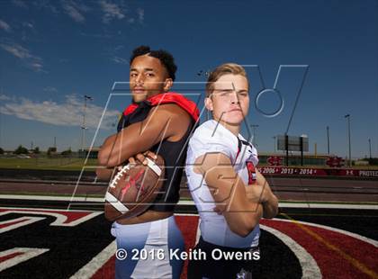 Thumbnail 3 in Cedar Hill (2016 Preseason Top 25 Early Contenders Photo Shoot)  photogallery.