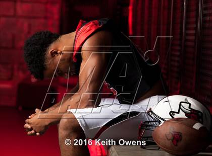 Thumbnail 2 in Cedar Hill (2016 Preseason Top 25 Early Contenders Photo Shoot)  photogallery.