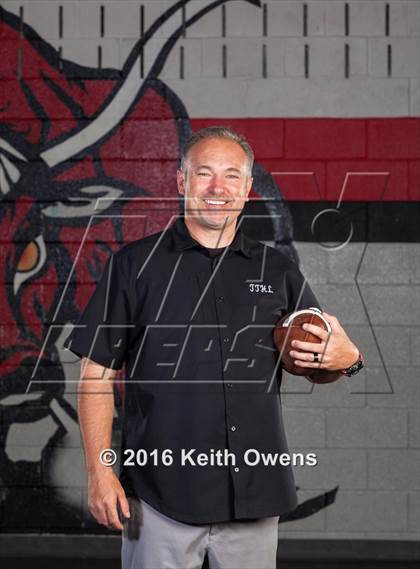 Thumbnail 1 in Cedar Hill (2016 Preseason Top 25 Early Contenders Photo Shoot)  photogallery.