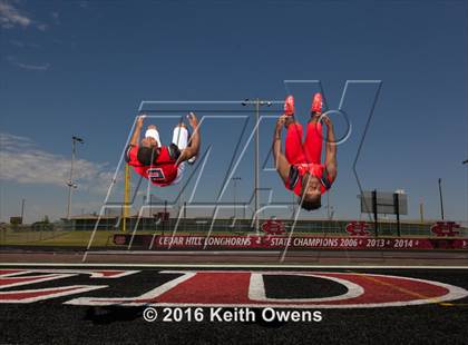 Thumbnail 1 in Cedar Hill (2016 Preseason Top 25 Early Contenders Photo Shoot)  photogallery.