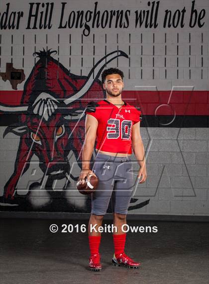 Thumbnail 1 in Cedar Hill (2016 Preseason Top 25 Early Contenders Photo Shoot)  photogallery.
