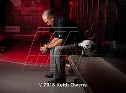 Thumbnail 2 in Cedar Hill (2016 Preseason Top 25 Early Contenders Photo Shoot)  photogallery.