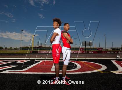 Thumbnail 2 in Cedar Hill (2016 Preseason Top 25 Early Contenders Photo Shoot)  photogallery.