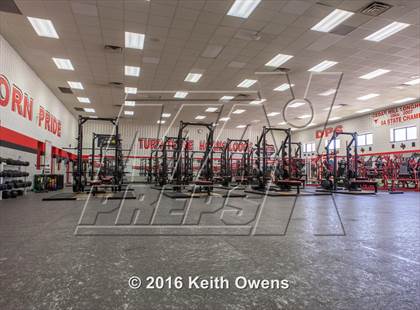 Thumbnail 1 in Cedar Hill (2016 Preseason Top 25 Early Contenders Photo Shoot)  photogallery.
