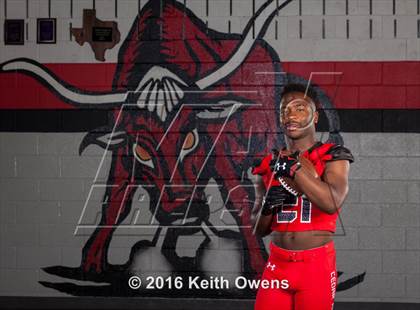 Thumbnail 2 in Cedar Hill (2016 Preseason Top 25 Early Contenders Photo Shoot)  photogallery.