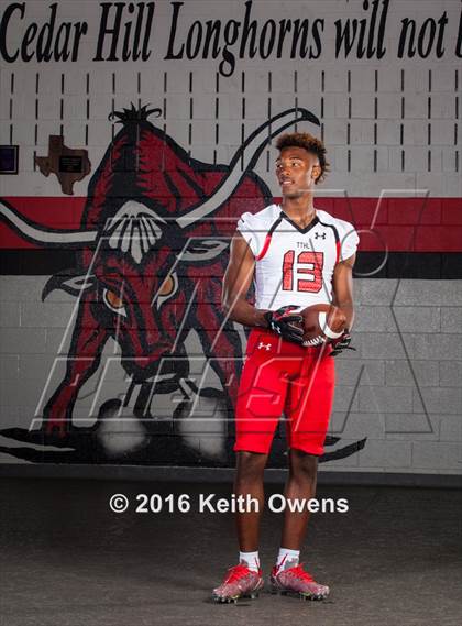 Thumbnail 2 in Cedar Hill (2016 Preseason Top 25 Early Contenders Photo Shoot)  photogallery.