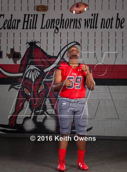 Thumbnail 1 in Cedar Hill (2016 Preseason Top 25 Early Contenders Photo Shoot)  photogallery.