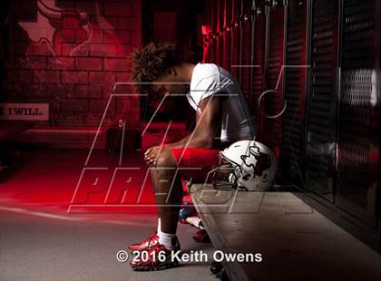 Thumbnail 3 in Cedar Hill (2016 Preseason Top 25 Early Contenders Photo Shoot)  photogallery.