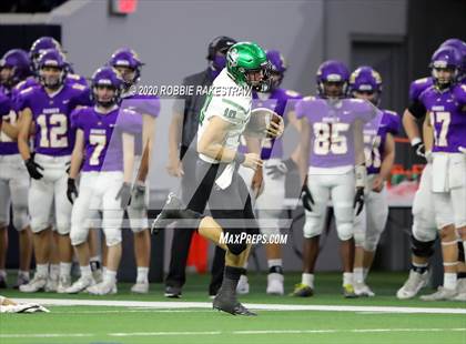 Thumbnail 1 in Iowa Park @ Sanger (UIL 4A D2 Bi-District) photogallery.