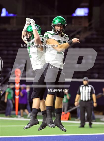Thumbnail 2 in Iowa Park @ Sanger (UIL 4A D2 Bi-District) photogallery.