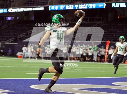 Thumbnail 3 in Iowa Park @ Sanger (UIL 4A D2 Bi-District) photogallery.