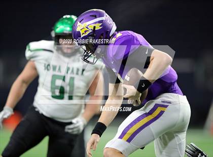 Thumbnail 3 in Iowa Park @ Sanger (UIL 4A D2 Bi-District) photogallery.